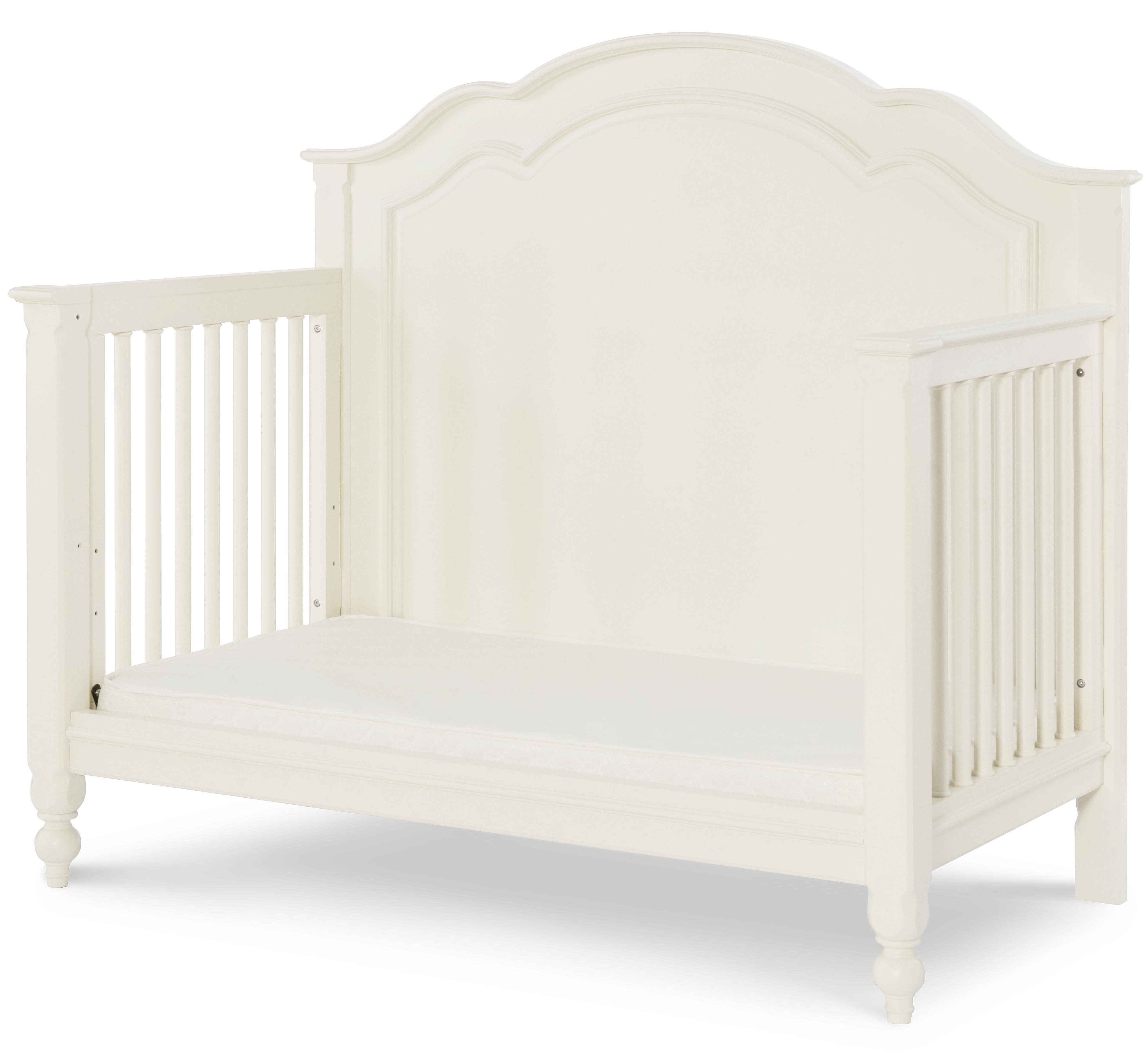 Legacy Classic Kids Harmony Grow With Me Convertible Crib Conlin's
